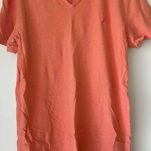 America Eagle V neck T shirt